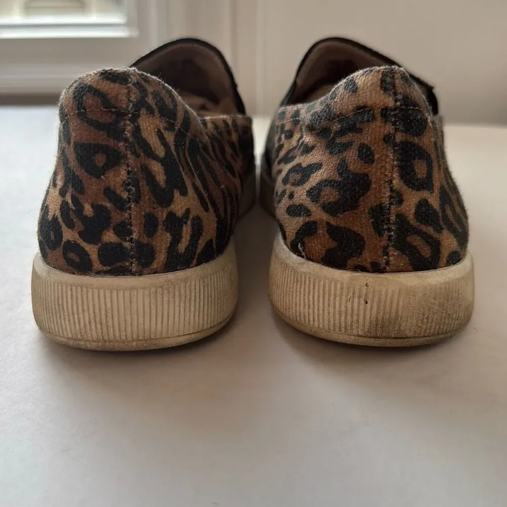 Naturalizer Zola Slip Ons Size 8.5